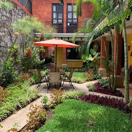 Casona Del Conquistador Антигуа-Гватемала Экстерьер фото