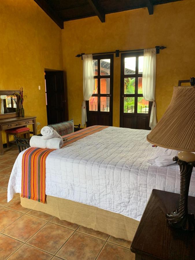 Casona Del Conquistador Антигуа-Гватемала Экстерьер фото