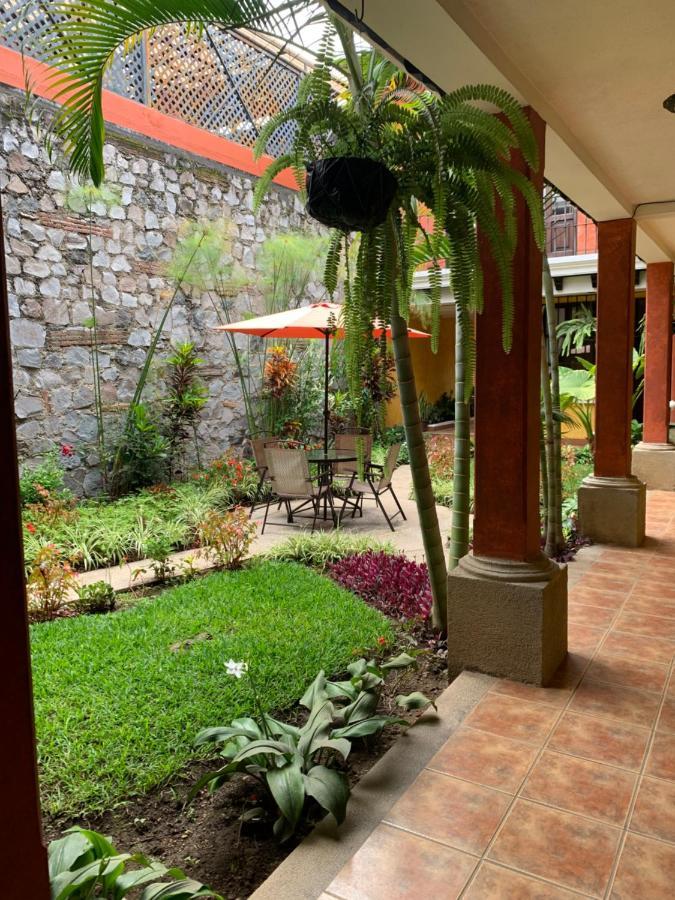 Casona Del Conquistador Антигуа-Гватемала Экстерьер фото