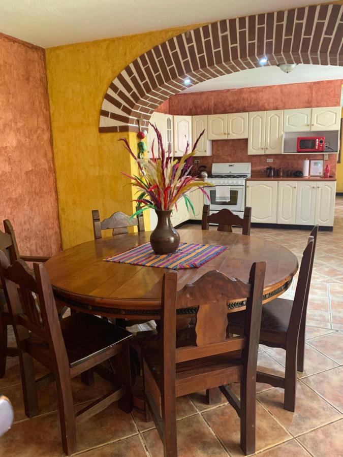Casona Del Conquistador Антигуа-Гватемала Экстерьер фото