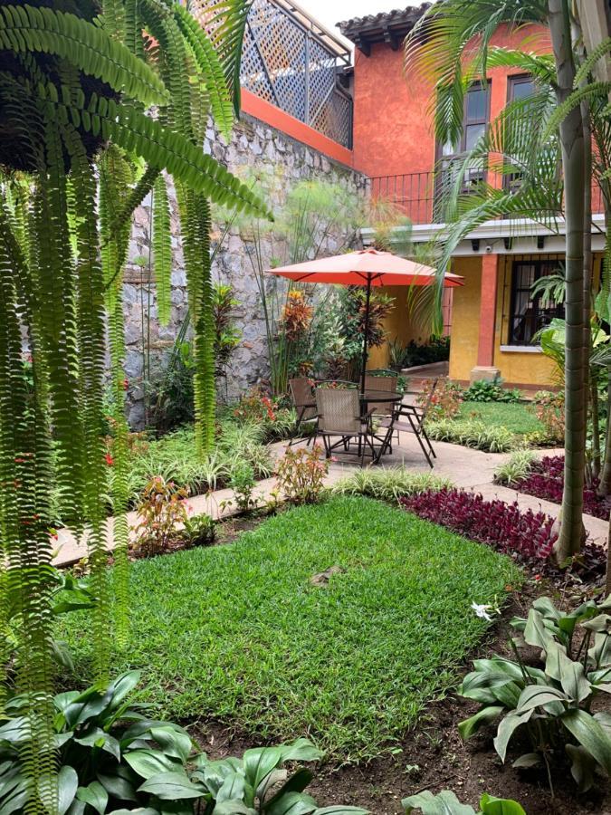 Casona Del Conquistador Антигуа-Гватемала Экстерьер фото